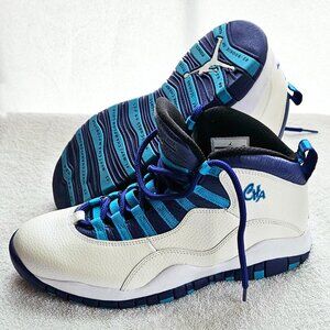 Air Jordan Retro Charlotte Hornets